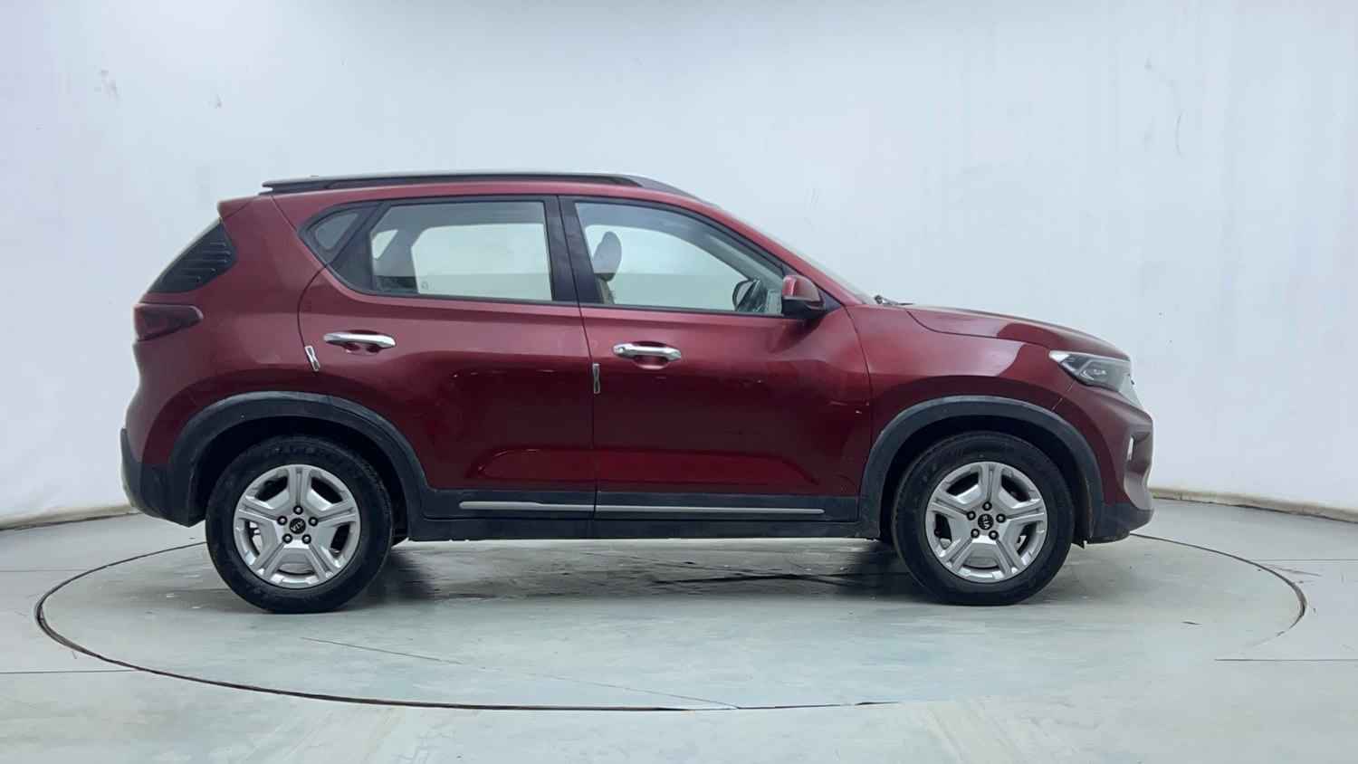 Used 2021 Kia Sonet HTX 1.5 Diesel Manual exterior RIGHT SIDE VIEW