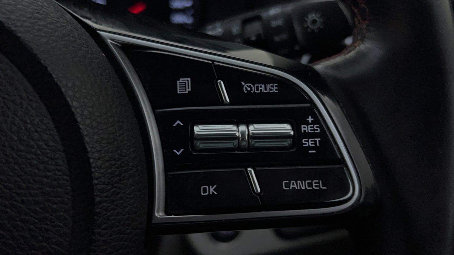 Used 2019 kia Seltos GTX Plus DCT 1.4 Petrol Automatic top_features Cruise control