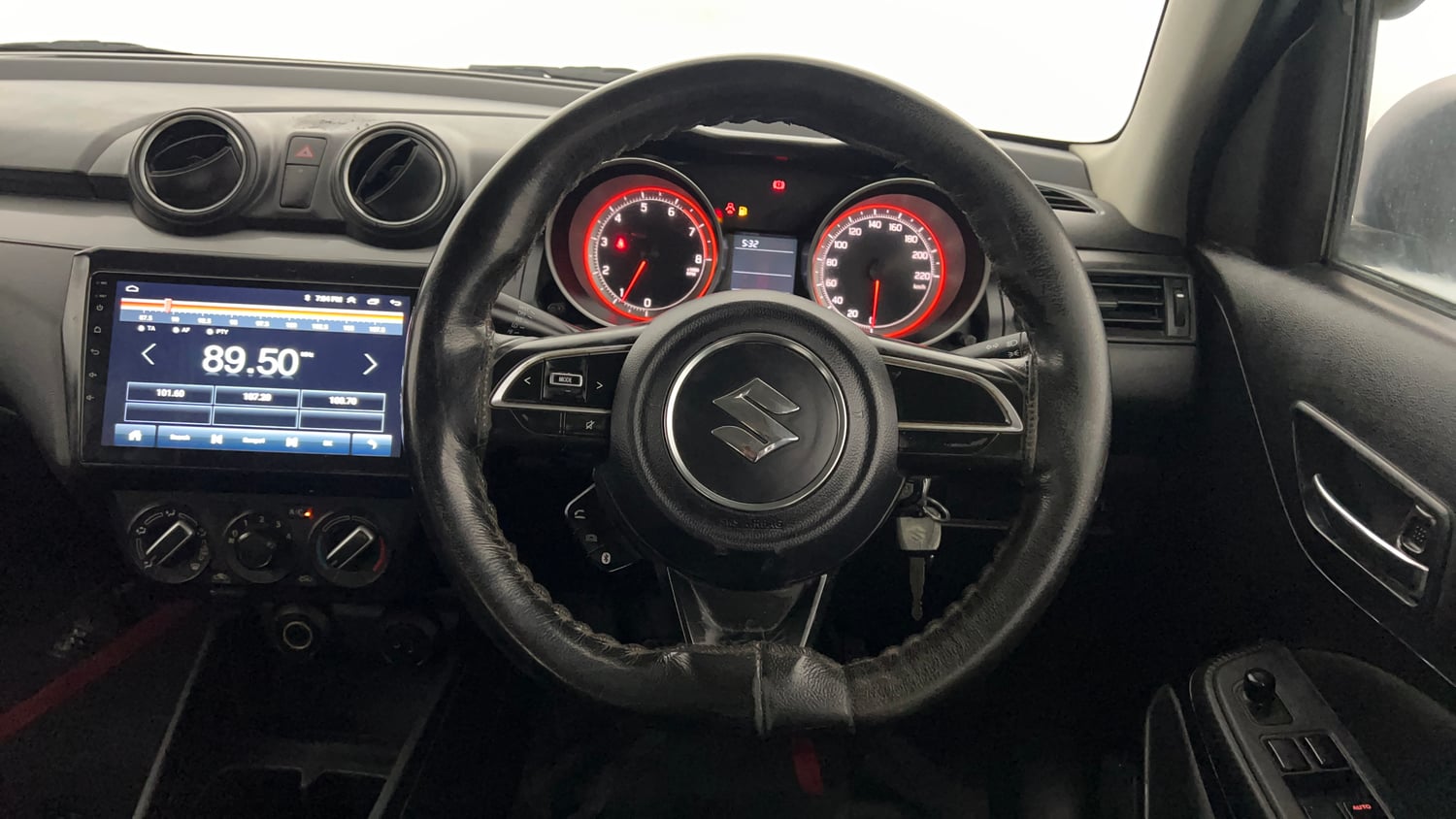 Used 2018 Maruti Suzuki Swift VXi Petrol Manual interior STEERING VIEW