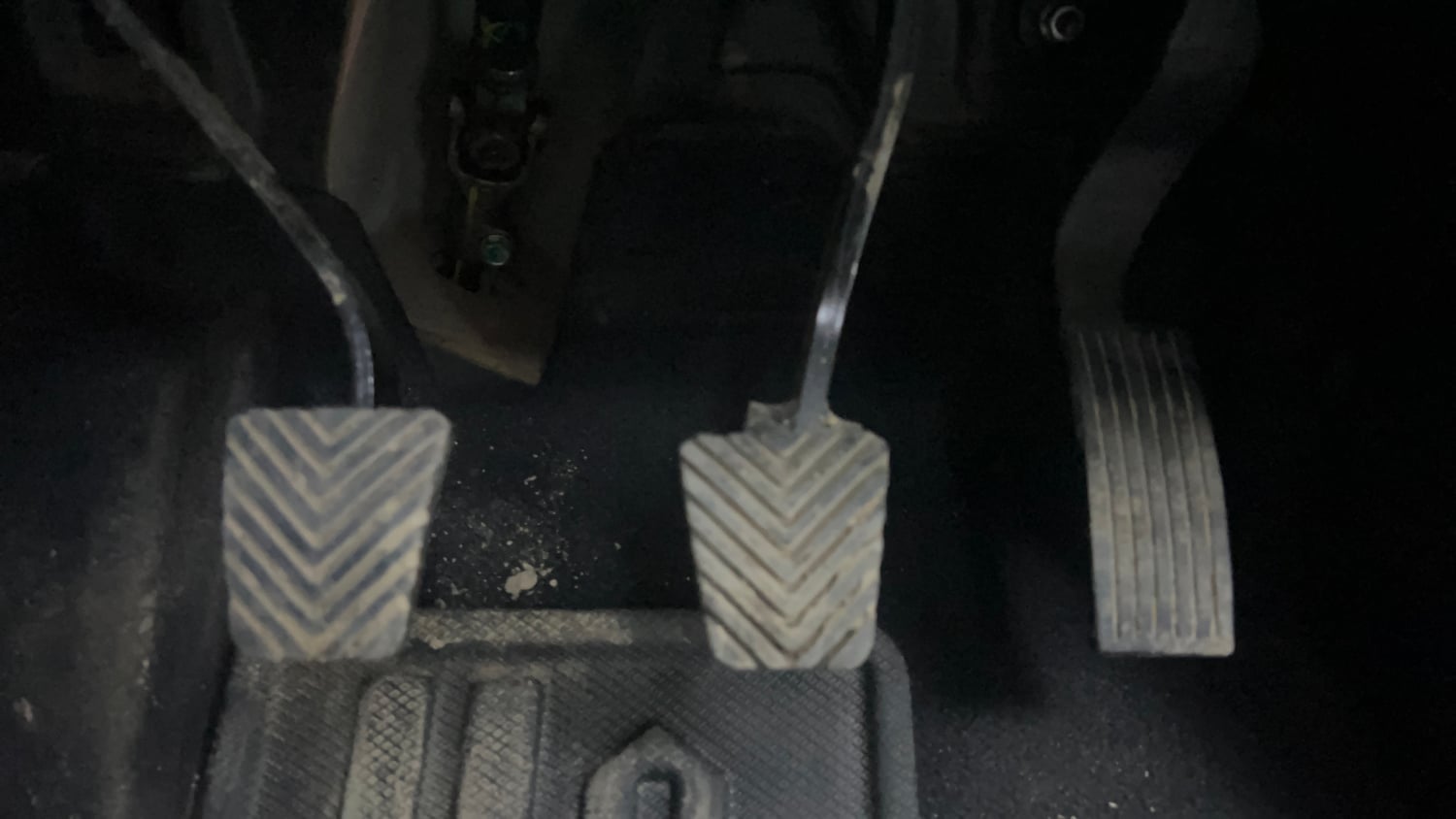 Used 2021 Kia Sonet HTX 1.5 Diesel Manual interior PEDALS VIEW
