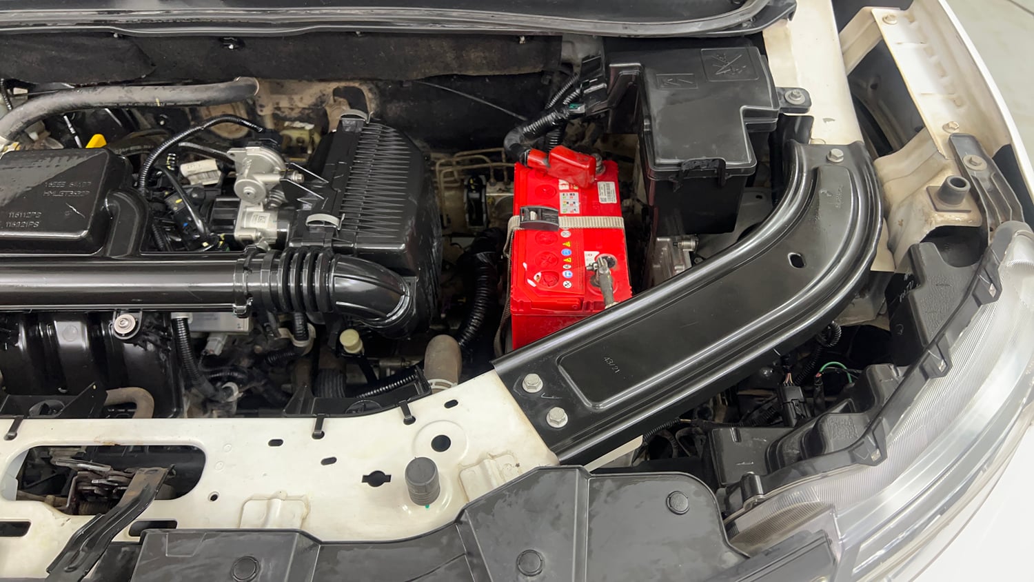Used 2021 Renault Kiger RXZ AMT Petrol Automatic engine ENGINE LEFT SIDE VIEW