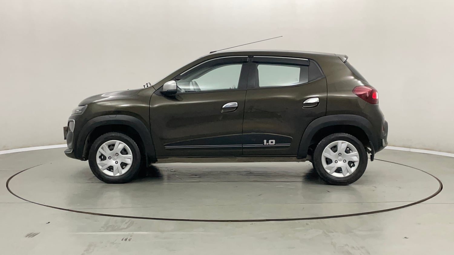 Used 2023 Renault Kwid RXT 1.0 Petrol Manual exterior LEFT SIDE VIEW