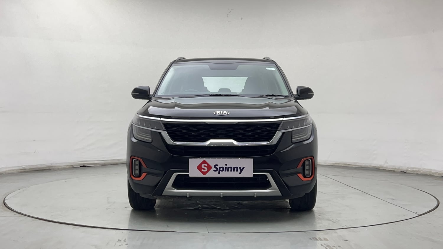 Used 2021 Kia Seltos Anniversary Edition 1.5 Petrol Manual exterior FRONT VIEW