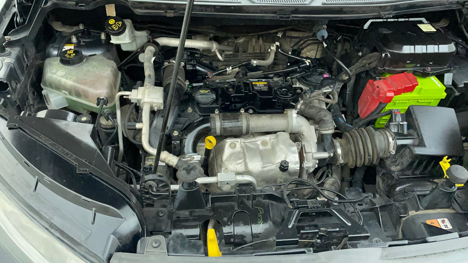 Used 2016 Ford EcoSport Trend 1.5L TDCi Diesel Manual engine ENGINE RIGHT SIDE VIEW