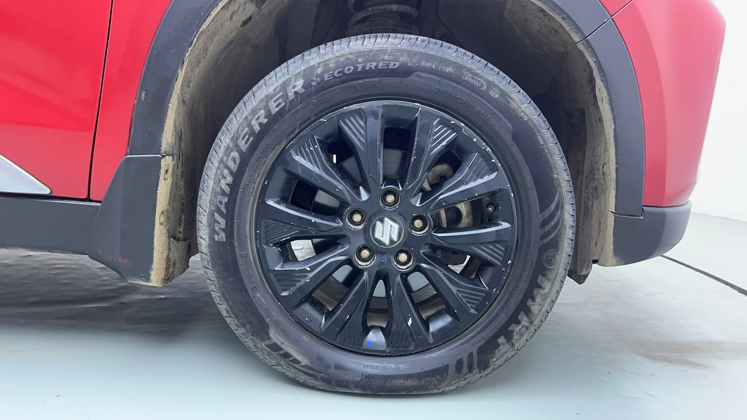 Used 2021 Maruti Suzuki Vitara Brezza ZXi AT SHVS Petrol Automatic tyres RIGHT FRONT TYRE RIM VIEW