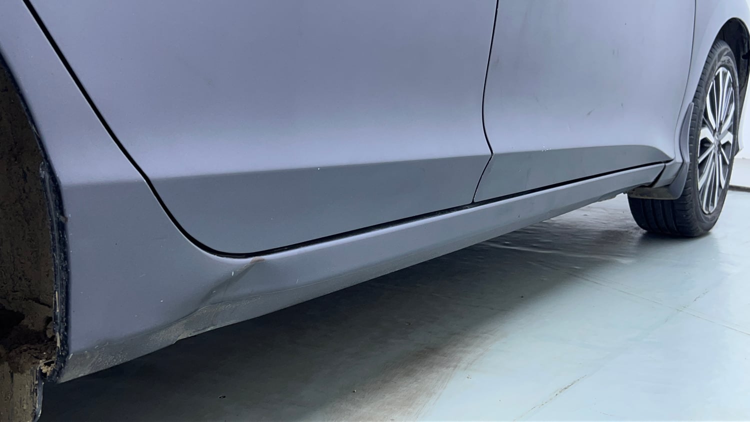 Used 2018 Honda City ZX CVT Petrol Petrol Automatic dents MINOR DENT
