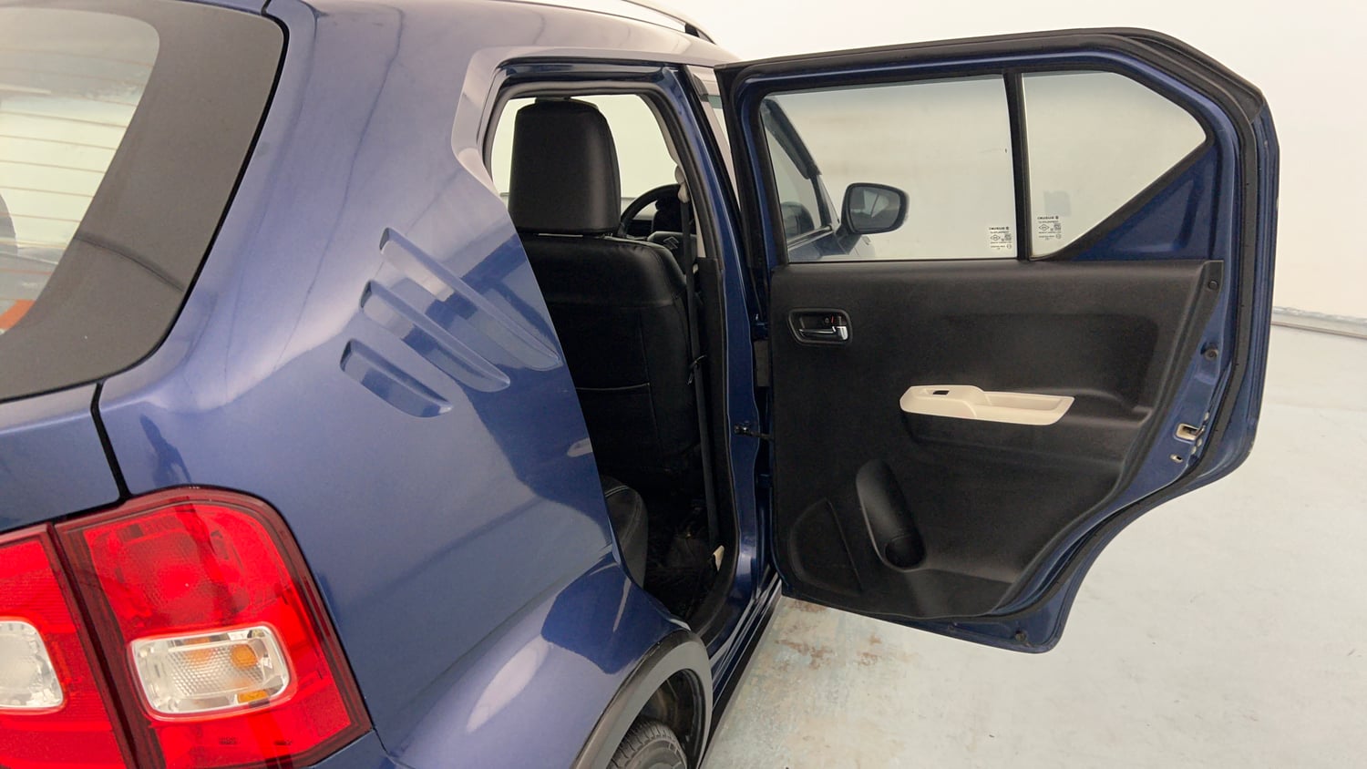 Used 2019 Maruti Suzuki Ignis Alpha 1.2 MT Petrol Manual interior RIGHT REAR DOOR OPEN VIEW