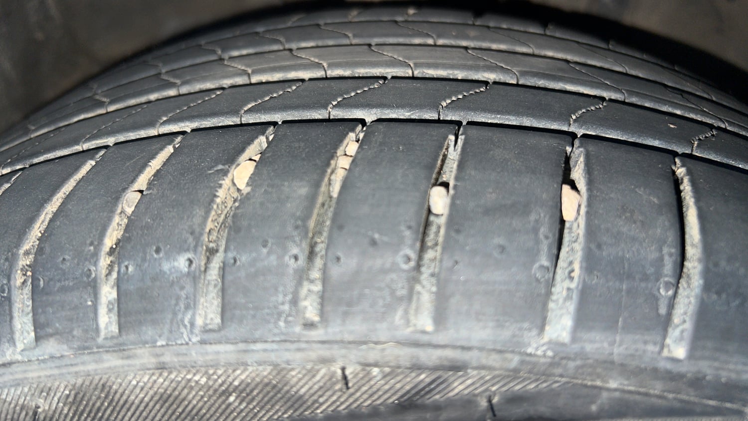 Used 2018 Honda City ZX CVT Petrol Petrol Automatic tyres RIGHT FRONT TYRE TREAD VIEW