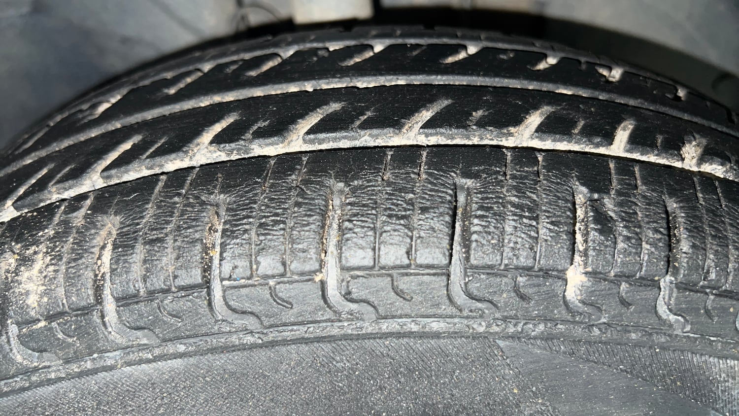 Used 2019 Renault Kwid CLIMBER 1.0 Petrol Manual tyres RIGHT FRONT TYRE TREAD VIEW