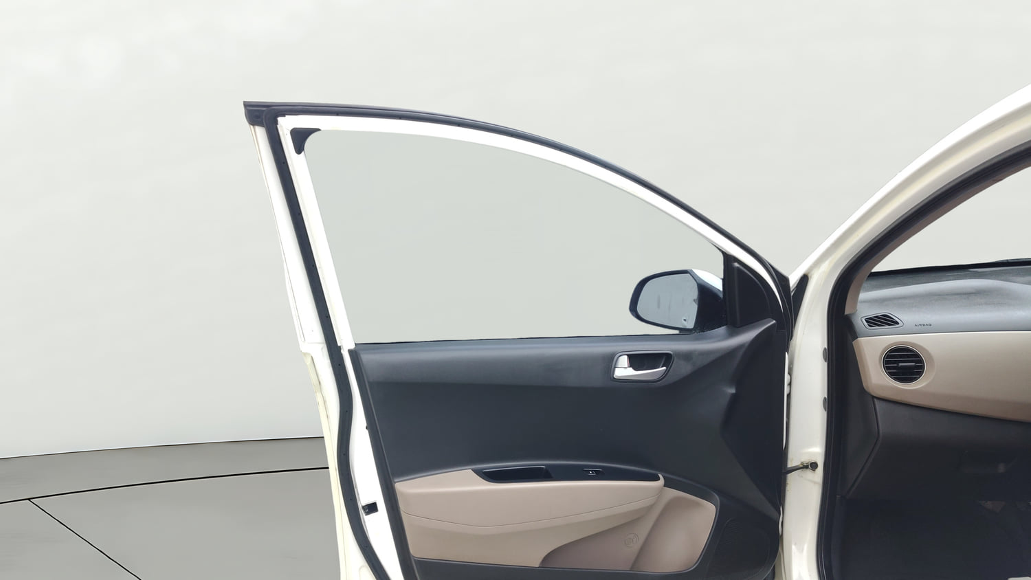 Used 2020 Hyundai Grand i10 Sportz 1.2 Kappa VTVT Petrol Manual interior LEFT FRONT DOOR OPEN VIEW
