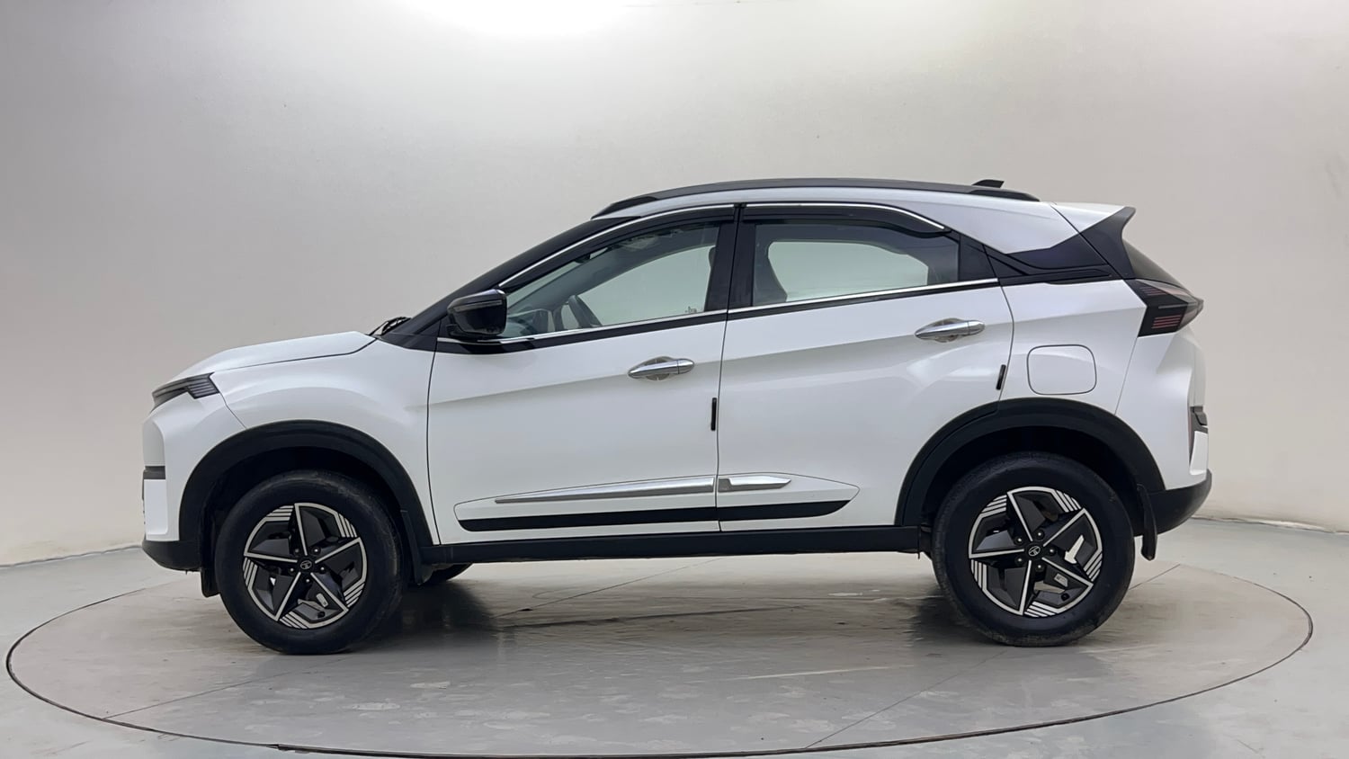 Used 2024 Tata Nexon Creative Plus S 1.2 Revotron Petrol 7DCA Petrol Automatic exterior LEFT SIDE VIEW