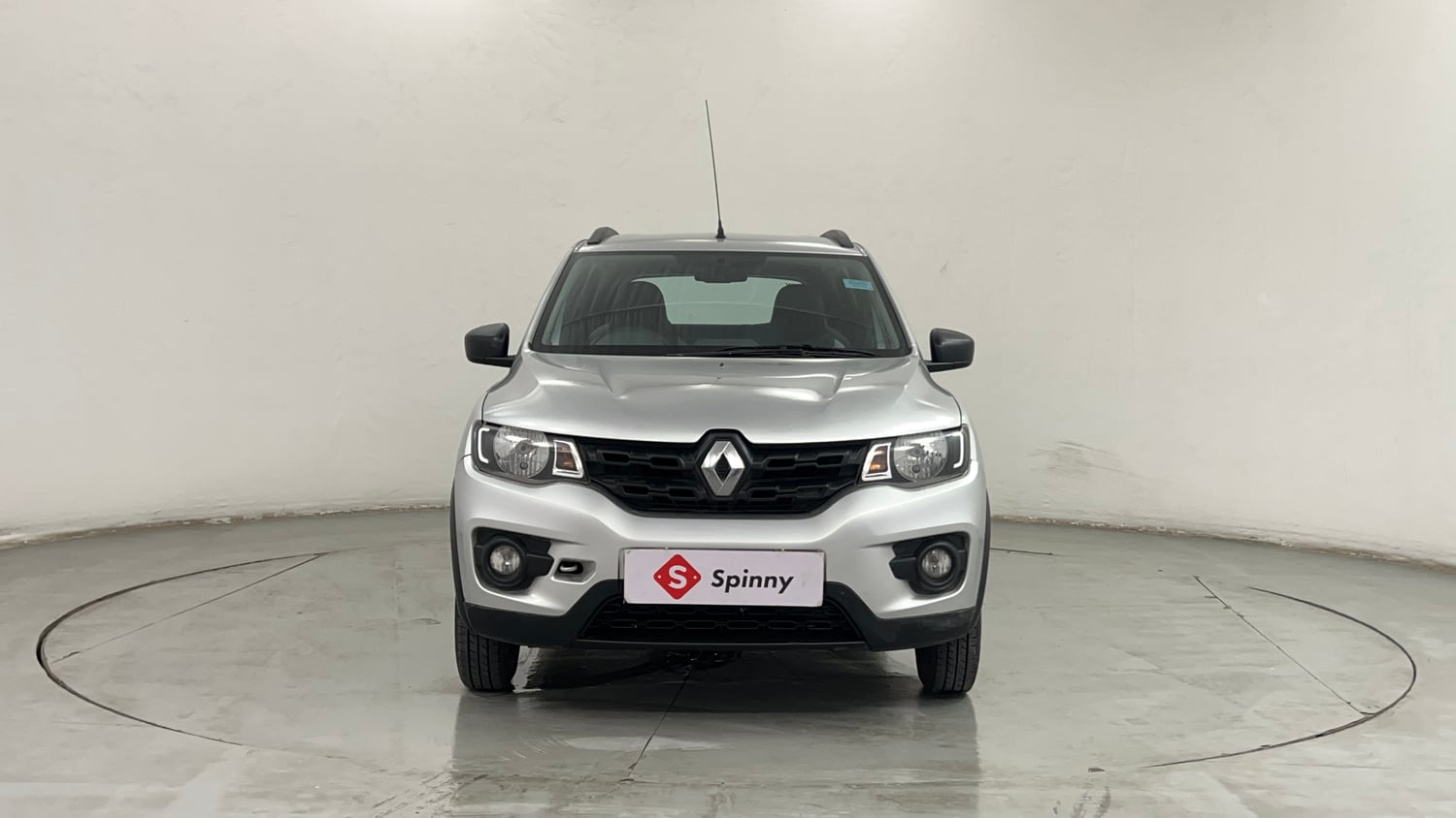 Used 2018 Renault Kwid RXT Petrol Manual exterior FRONT VIEW