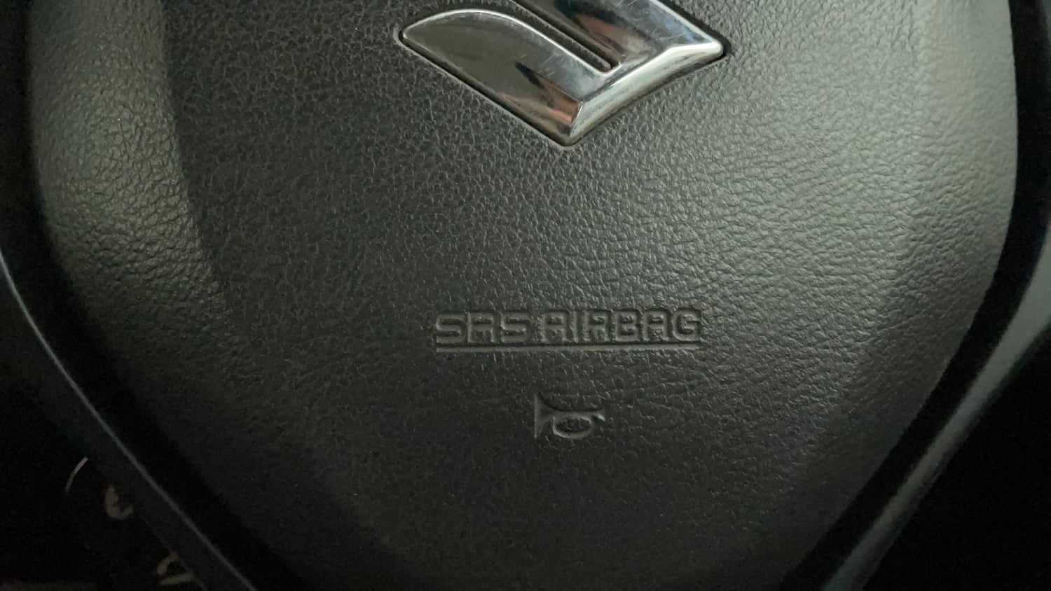 Used 2018 Maruti Suzuki Baleno Zeta 1.2 Petrol Manual top_features Airbags