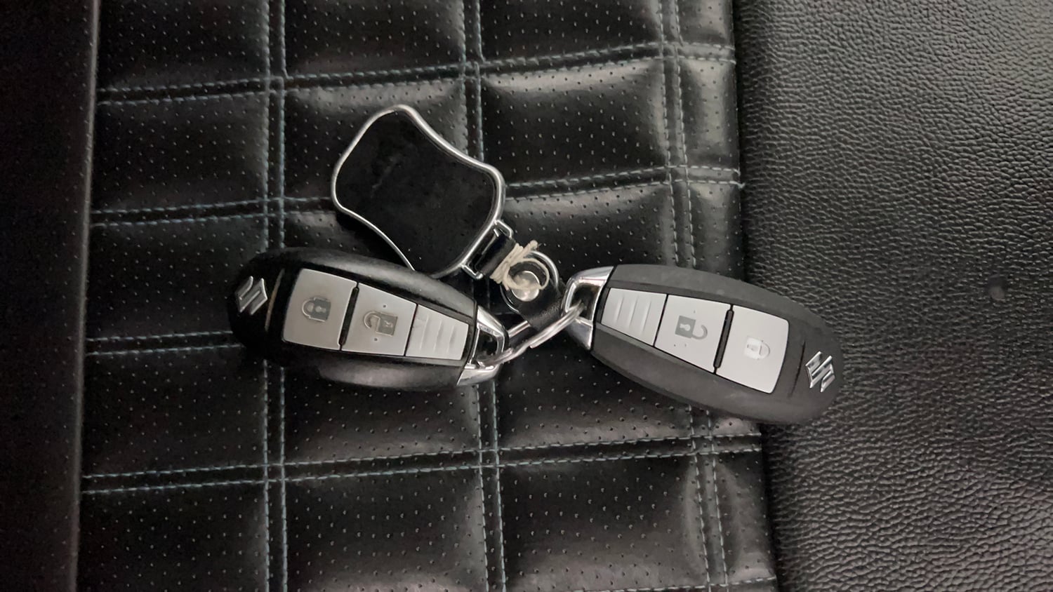 Used 2019 Maruti Suzuki Ignis Alpha 1.2 MT Petrol Manual extra CAR KEY VIEW