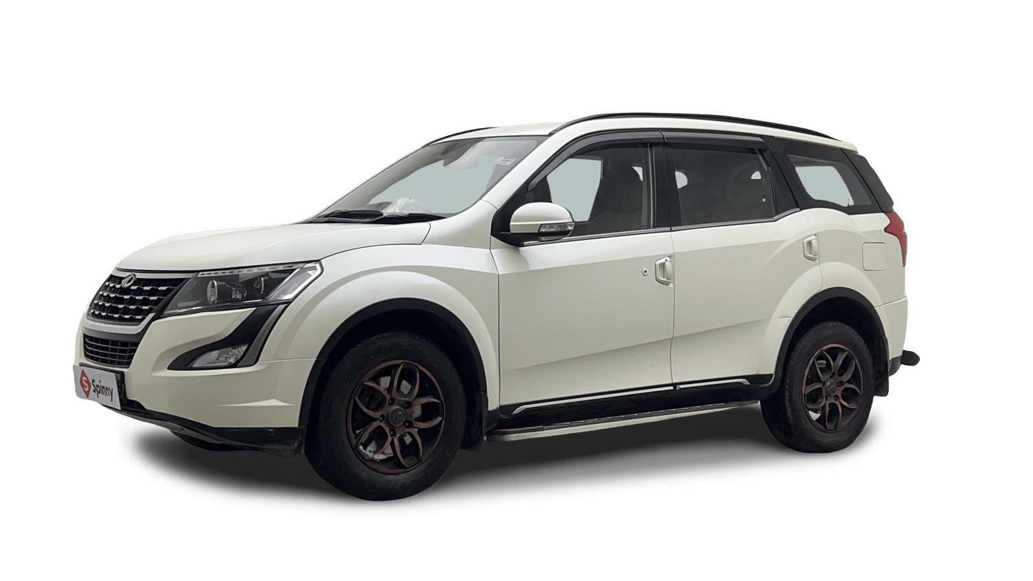 Used 2021 Mahindra XUV500 W7 Diesel Manual Image