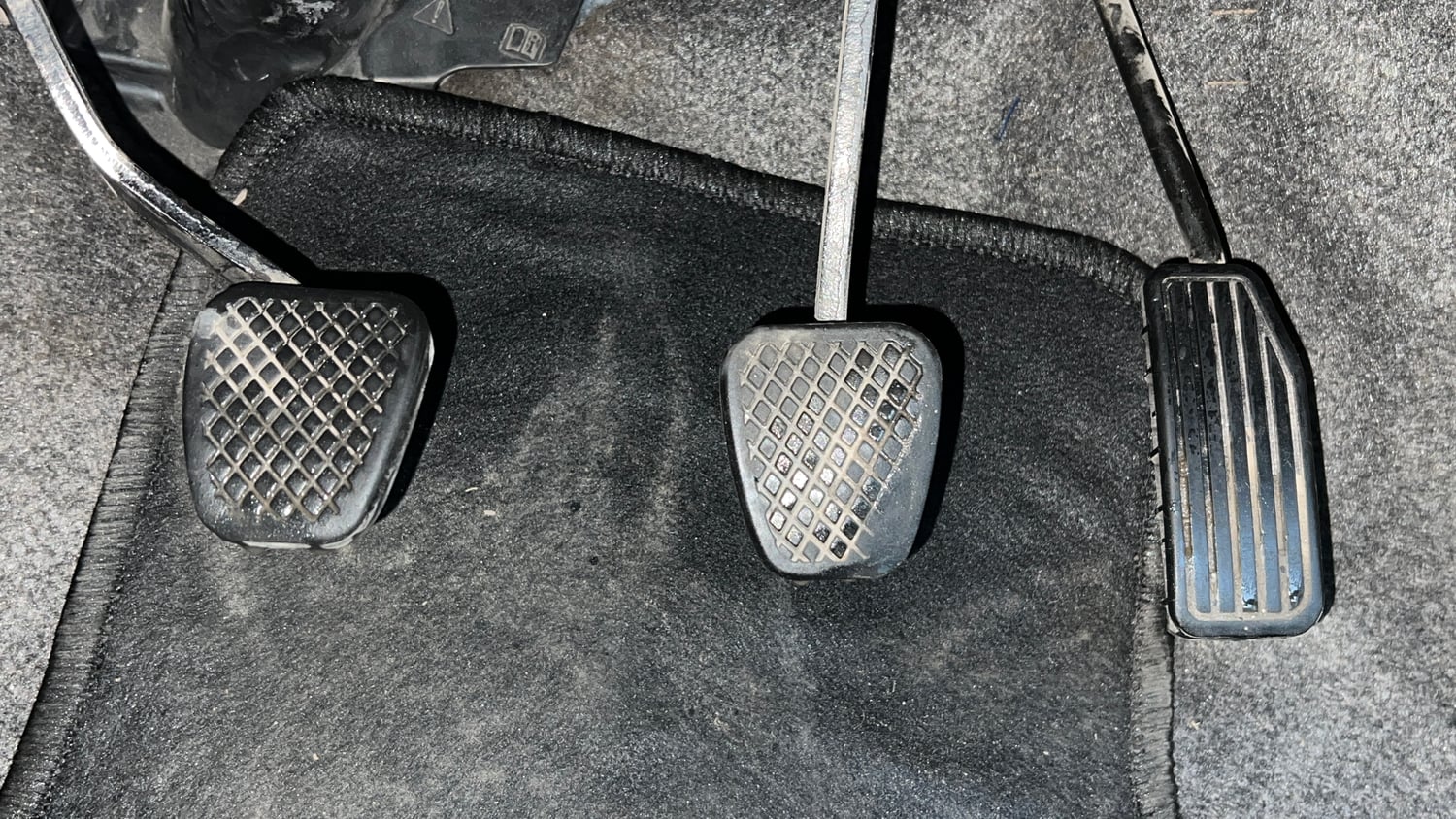 Used 2013 Honda Amaze 1.2 S i-VTEC Petrol Manual interior PEDALS VIEW