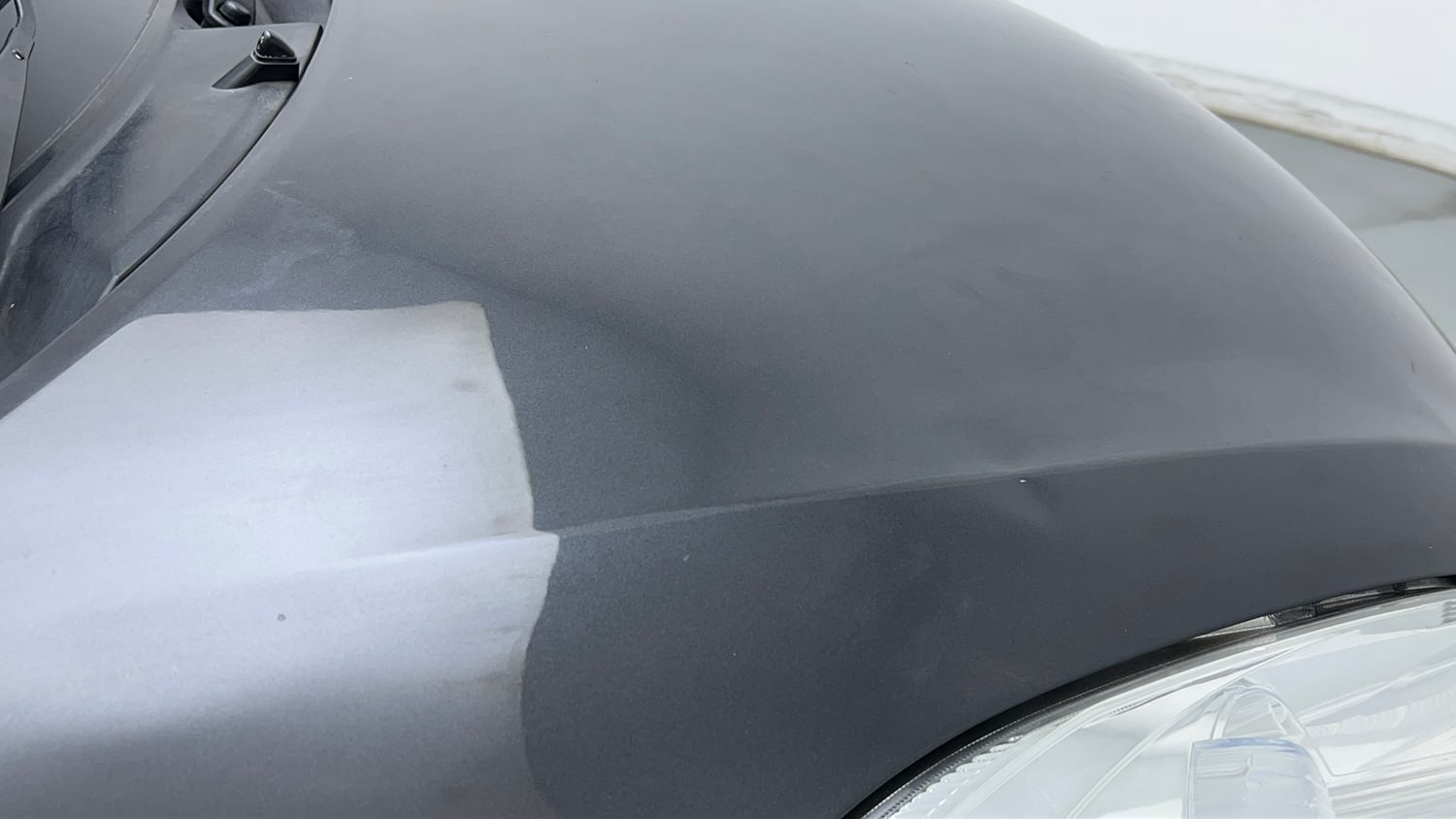 Used 2015 Maruti Suzuki Swift ZXi Petrol Manual dents MINOR DENT