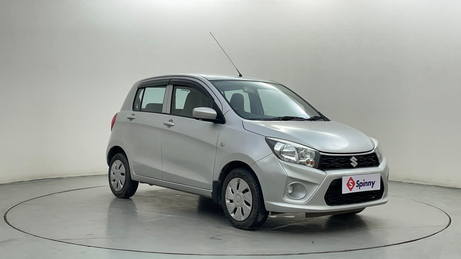 Used 2020 Maruti Suzuki Celerio VXi AMT Petrol Automatic exterior RIGHT FRONT CORNER VIEW