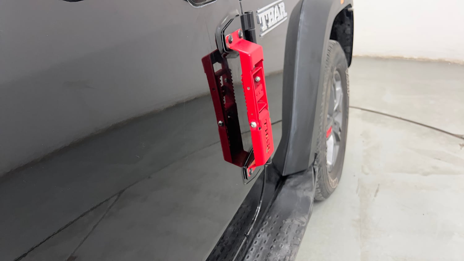 Used 2022 mahindra Thar LX Hard Top Petrol MT 4WD Petrol Manual dents MINOR SCRATCH