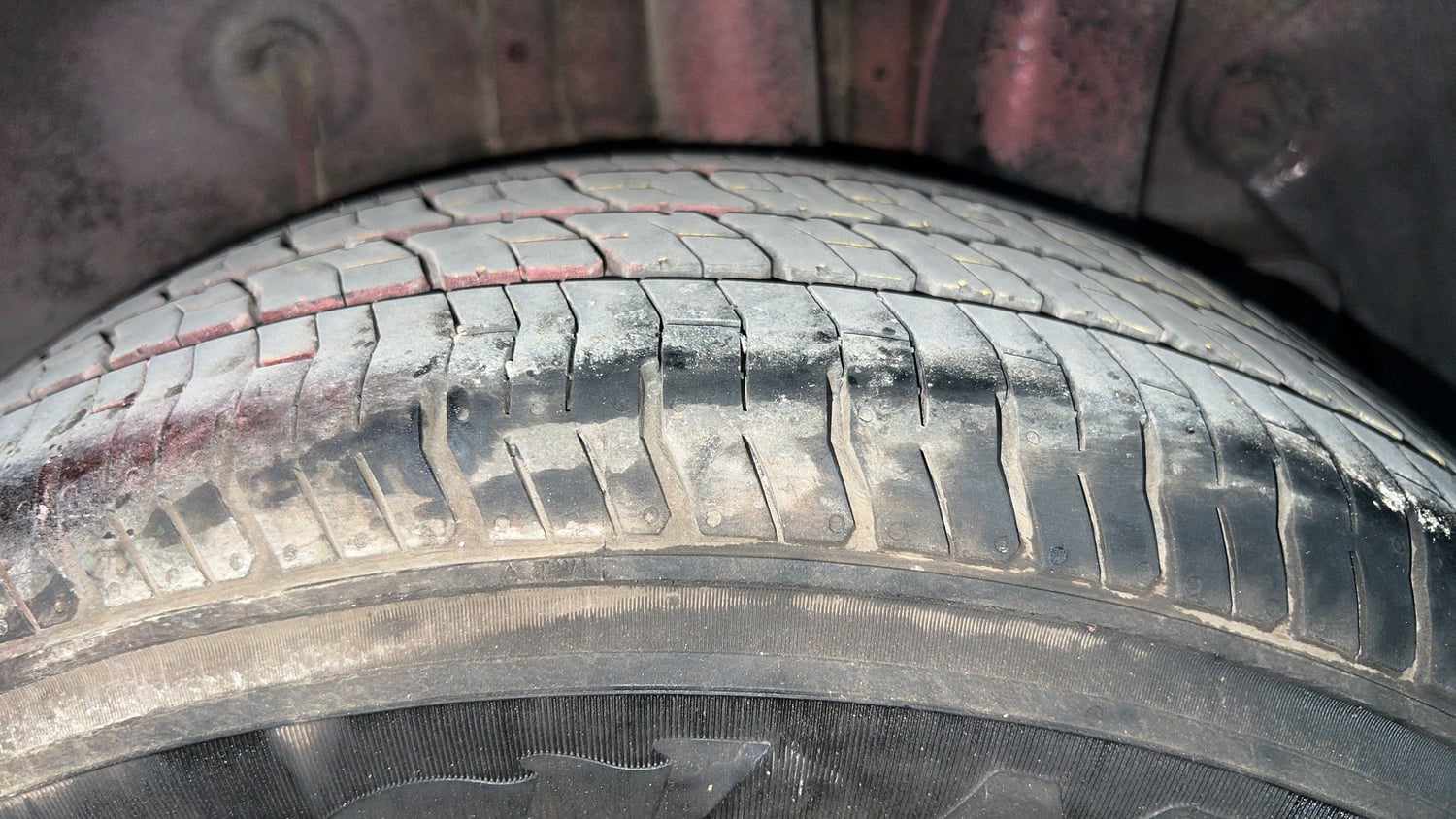 Used 2019 Hyundai Elite i20 Magna Plus 1.2 Petrol Manual tyres LEFT REAR TYRE TREAD VIEW