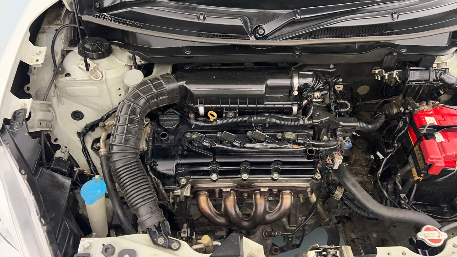 Used 2018 Maruti Suzuki Swift VXi Petrol Manual engine ENGINE RIGHT SIDE VIEW