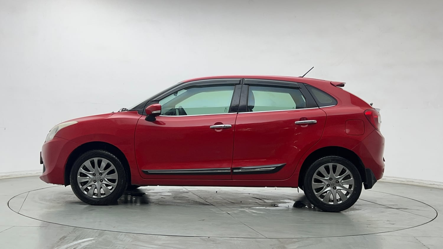 Used 2016 Maruti Suzuki Baleno Zeta 1.2 Petrol Manual exterior LEFT SIDE VIEW