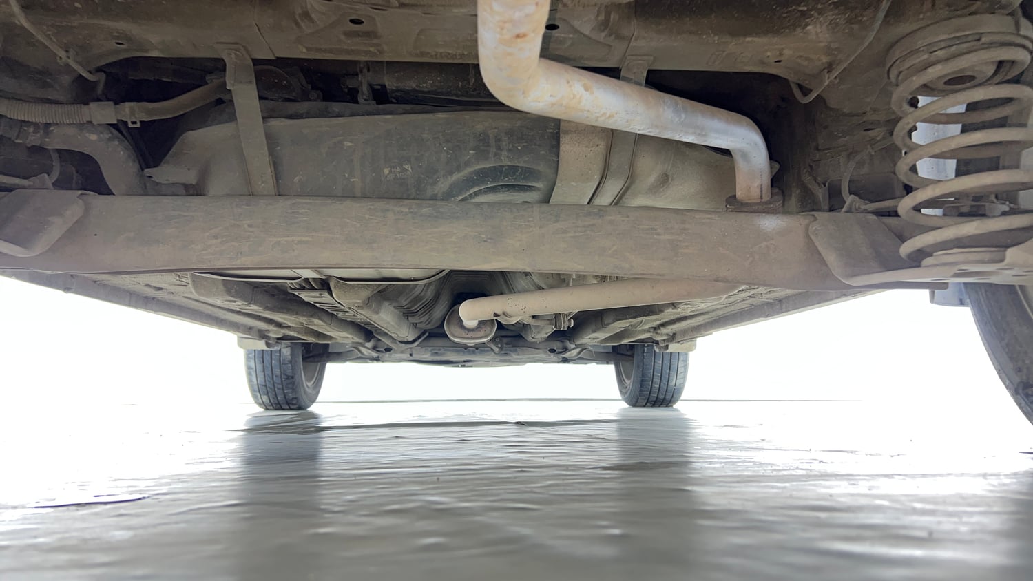 Used 2017 Hyundai Creta 1.6 SX Plus AT Petrol Petrol Automatic extra REAR UNDERBODY VIEW (TAKEN FROM REAR)