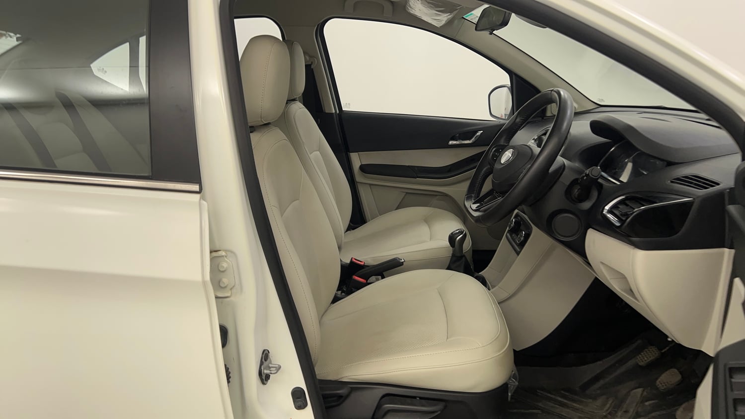 Used 2024 Tata Tigor XZ Plus Petrol Manual interior RIGHT SIDE FRONT DOOR CABIN VIEW