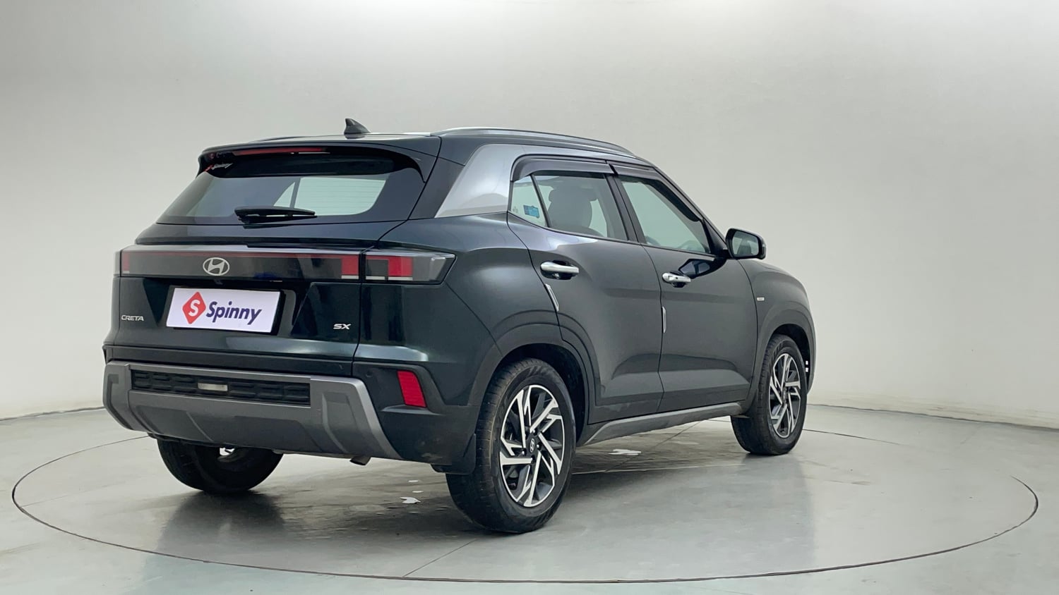 Used 2024 Hyundai Creta 1.5 CRDi Diesel AT DSL SX(O) Diesel Automatic exterior RIGHT REAR CORNER VIEW
