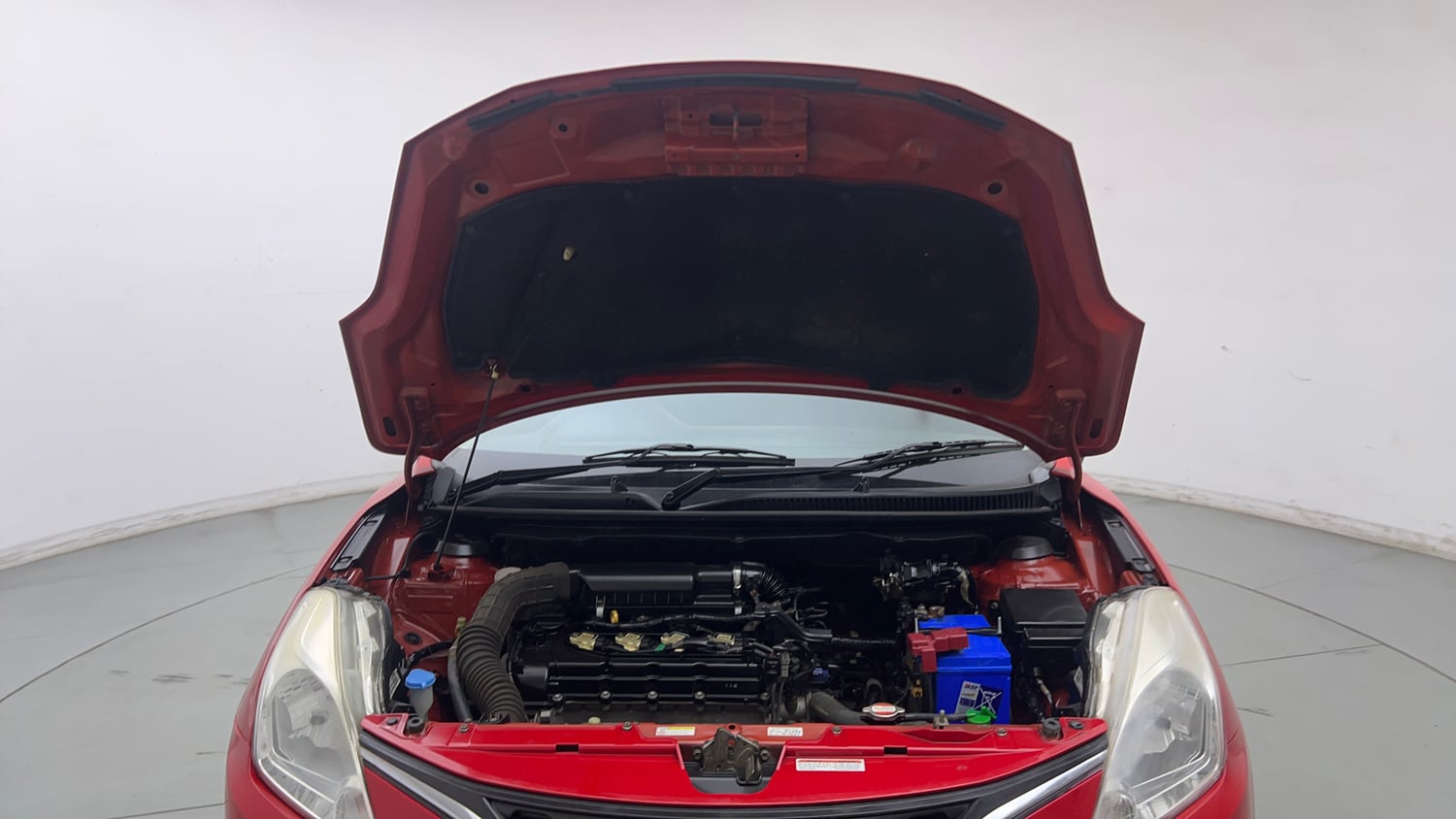 Used 2016 Maruti Suzuki Baleno Zeta 1.2 Petrol Manual engine ENGINE & BONNET OPEN FRONT VIEW