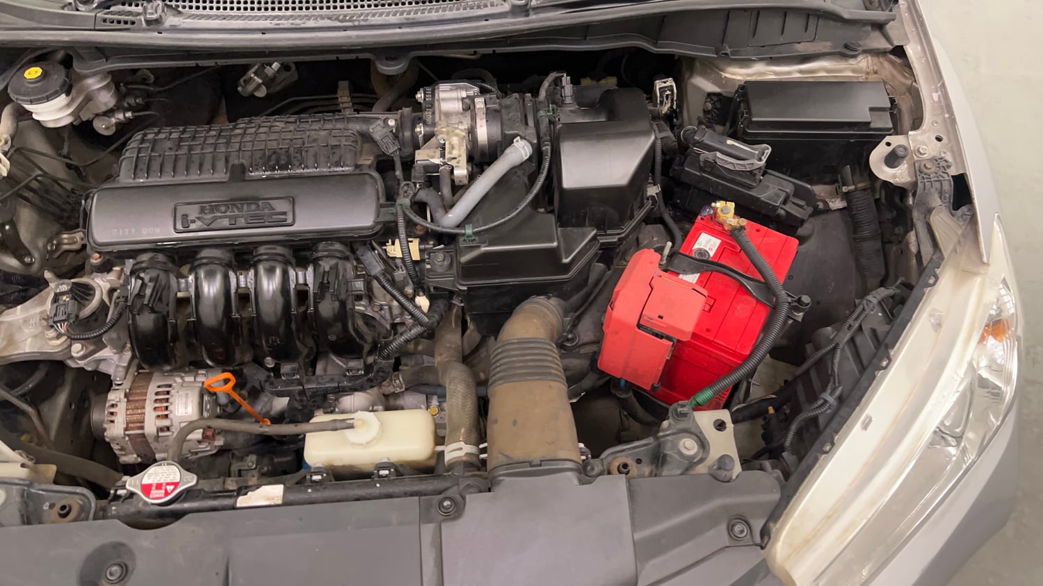 Used 2014 Honda City SV Petrol Manual engine ENGINE LEFT SIDE VIEW