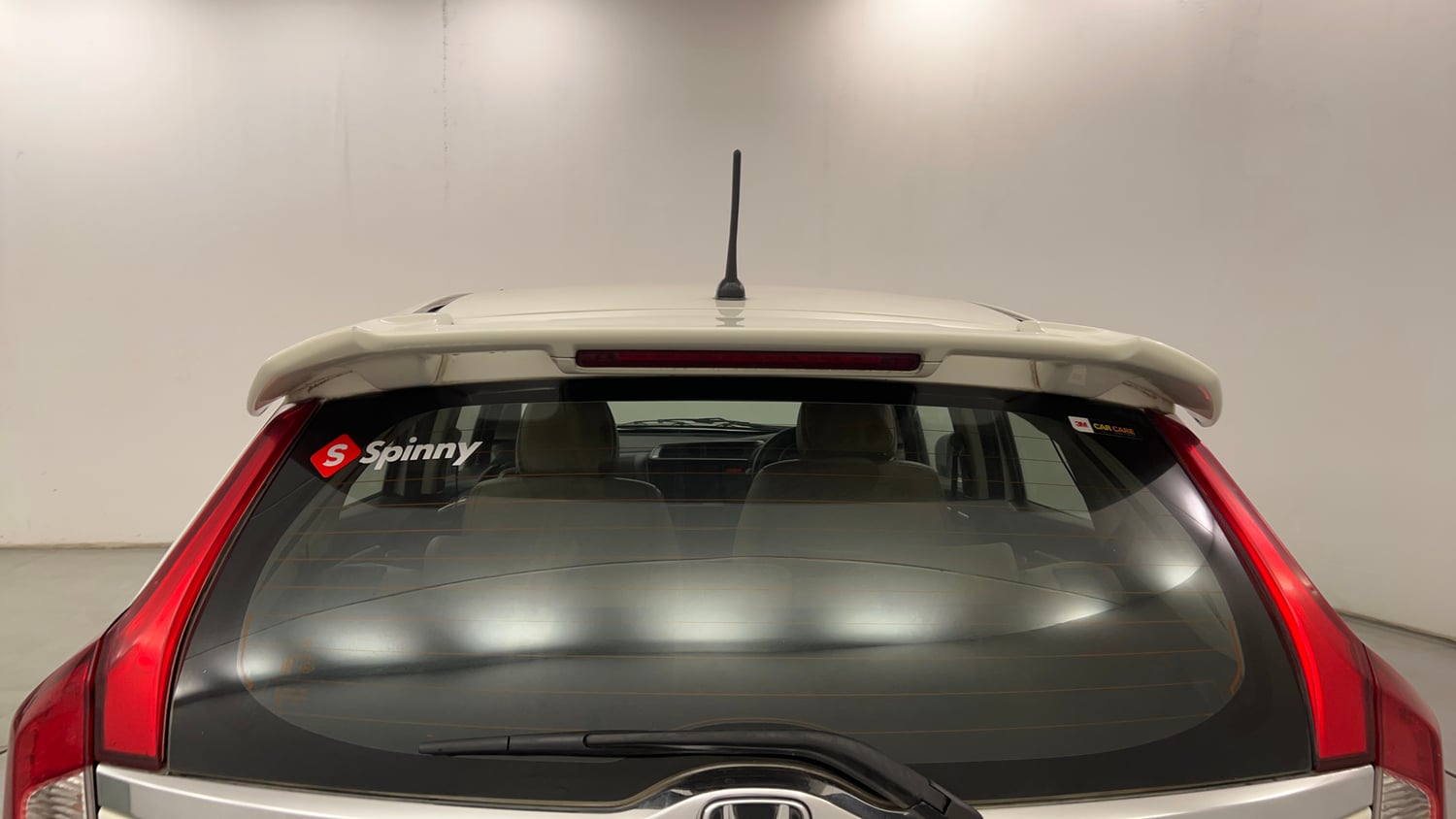 Used 2016 Honda Jazz VX Petrol Petrol Manual exterior BACK WINDSHIELD VIEW