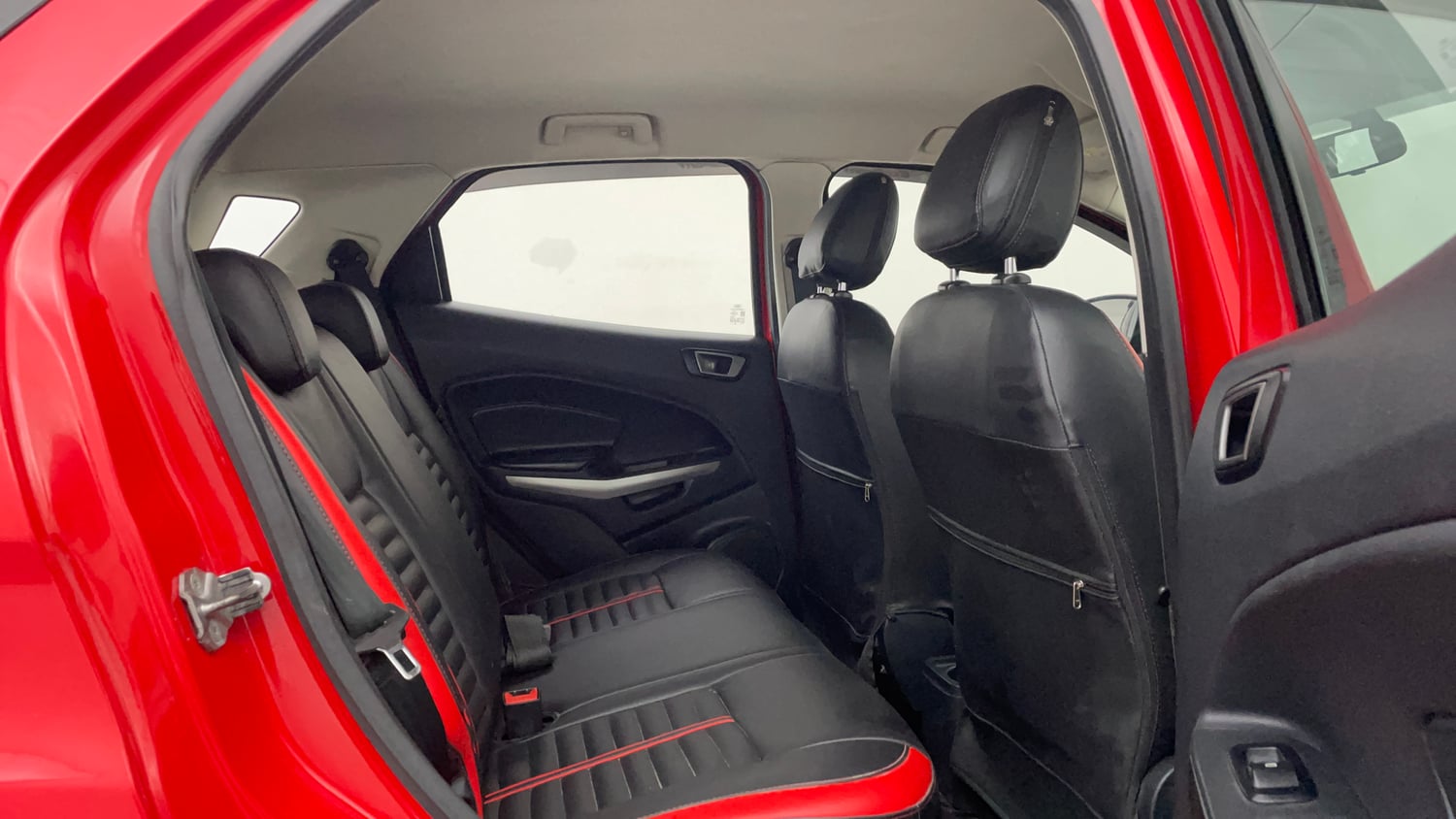 Used 2018 Ford EcoSport Trend 1.5L TDCi Diesel Manual interior RIGHT SIDE REAR DOOR CABIN VIEW