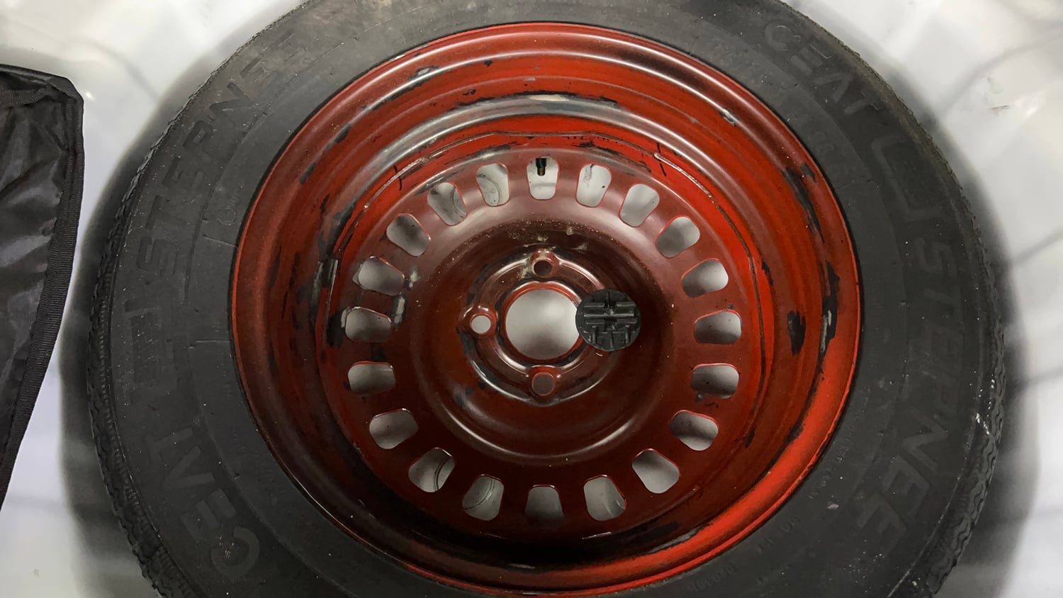 Used 2021 Renault Kiger RXZ AMT Petrol Automatic tyres SPARE TYRE VIEW