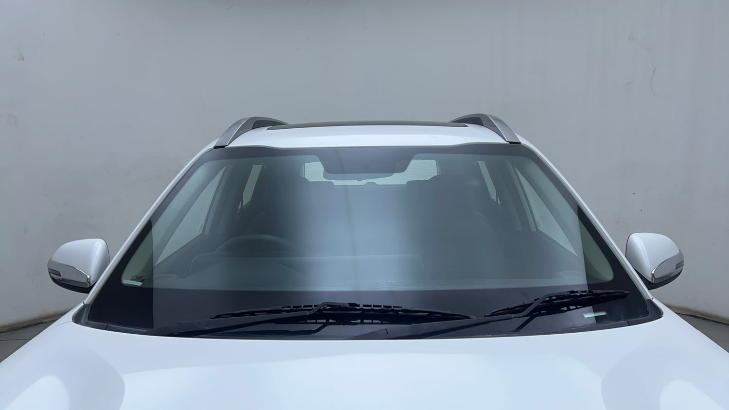 Used 2021 Kia Sonet HTX 1.5 Diesel Manual exterior FRONT WINDSHIELD VIEW