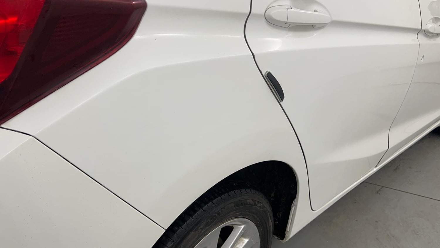 Used 2016 Honda Jazz VX Petrol Petrol Manual dents MINOR SCRATCH