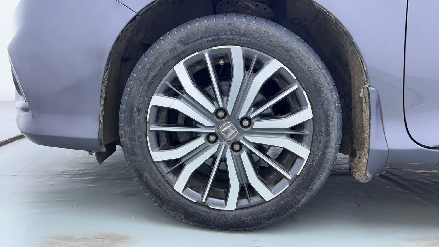 Used 2018 Honda City ZX CVT Petrol Petrol Automatic tyres LEFT FRONT TYRE RIM VIEW