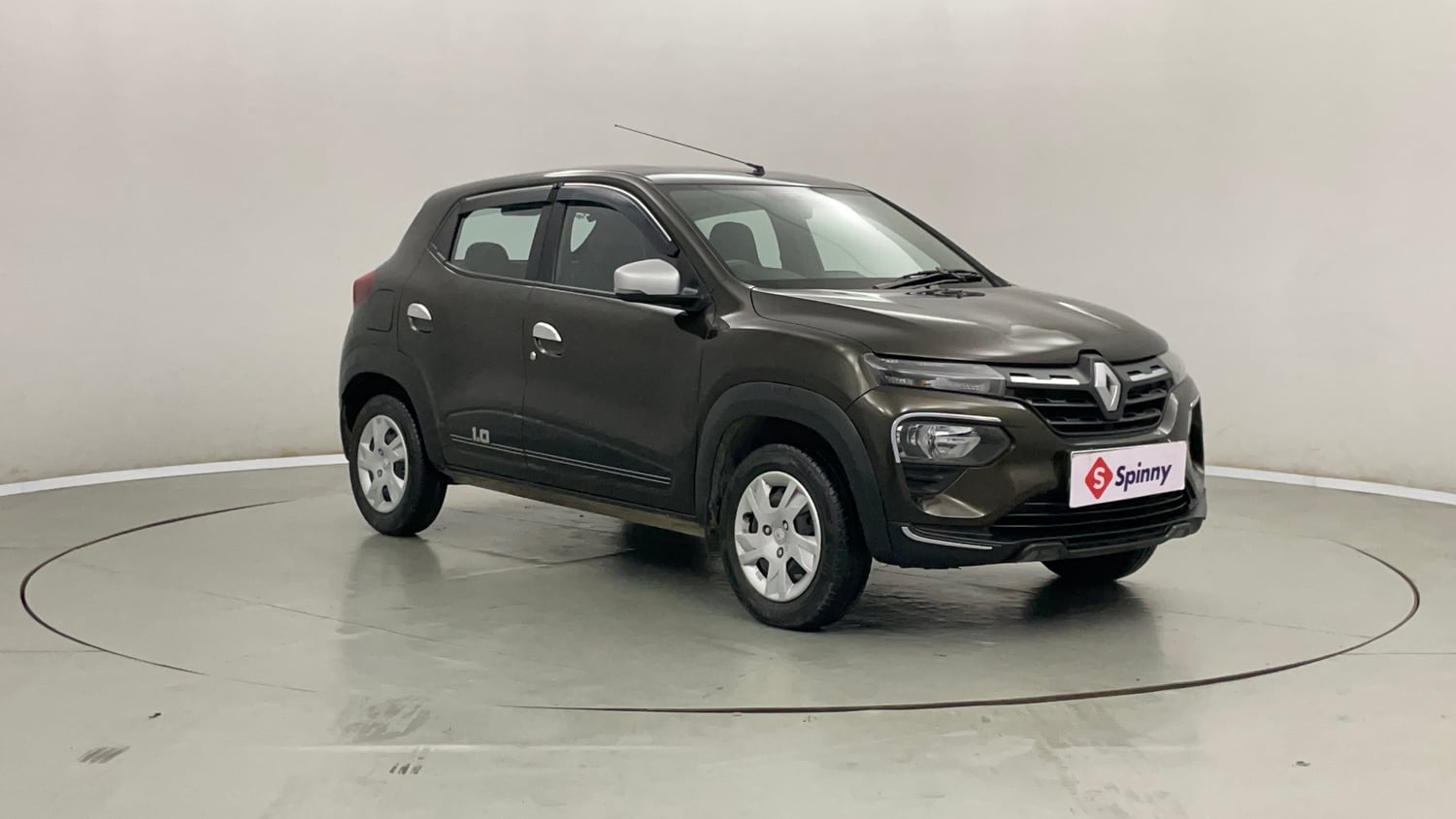 Used 2023 Renault Kwid RXT 1.0 Petrol Manual exterior RIGHT FRONT CORNER VIEW
