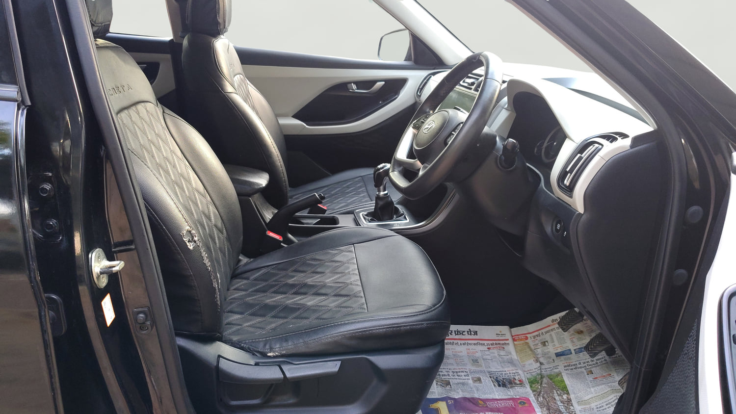 Used 2022 Hyundai Creta SX 1.5 Petrol Petrol Manual interior RIGHT SIDE FRONT DOOR CABIN VIEW