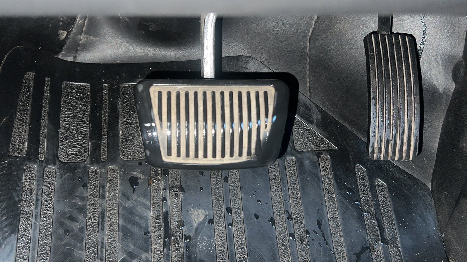 Used 2017 Hyundai Creta 1.6 SX Plus AT Petrol Petrol Automatic interior PEDALS VIEW