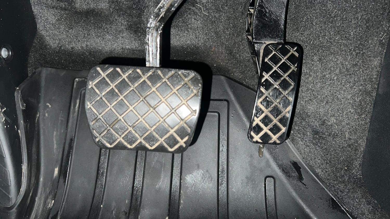 Used 2025 Skoda Kylaq Prestige AT Petrol Automatic interior PEDALS VIEW