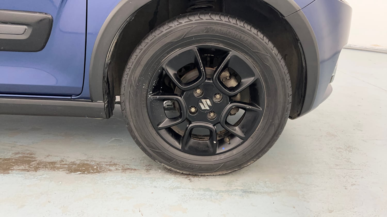 Used 2019 Maruti Suzuki Ignis Alpha 1.2 MT Petrol Manual tyres RIGHT FRONT TYRE RIM VIEW