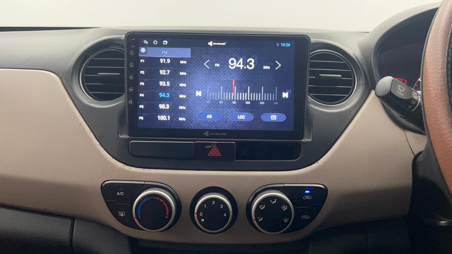 Used 2018 Hyundai Grand i10 Sportz 1.2 Kappa VTVT Petrol Manual interior MUSIC SYSTEM & AC CONTROL VIEW