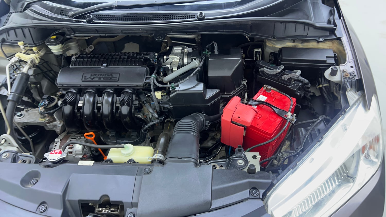 Used 2016 Honda City VX CVT Petrol Automatic engine ENGINE LEFT SIDE VIEW