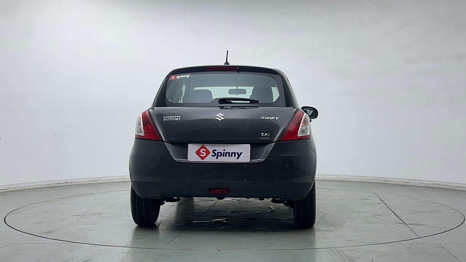 Used 2015 Maruti Suzuki Swift ZXi Petrol Manual exterior BACK VIEW