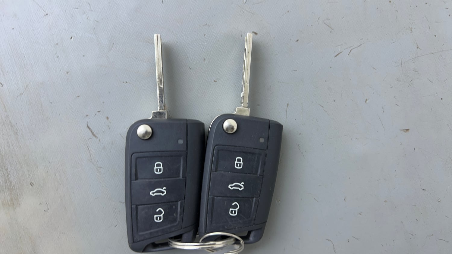 Used 2022 Skoda Kushaq Style 1.5L TSI DSG (6 Airbags) Petrol Automatic extra CAR KEY VIEW