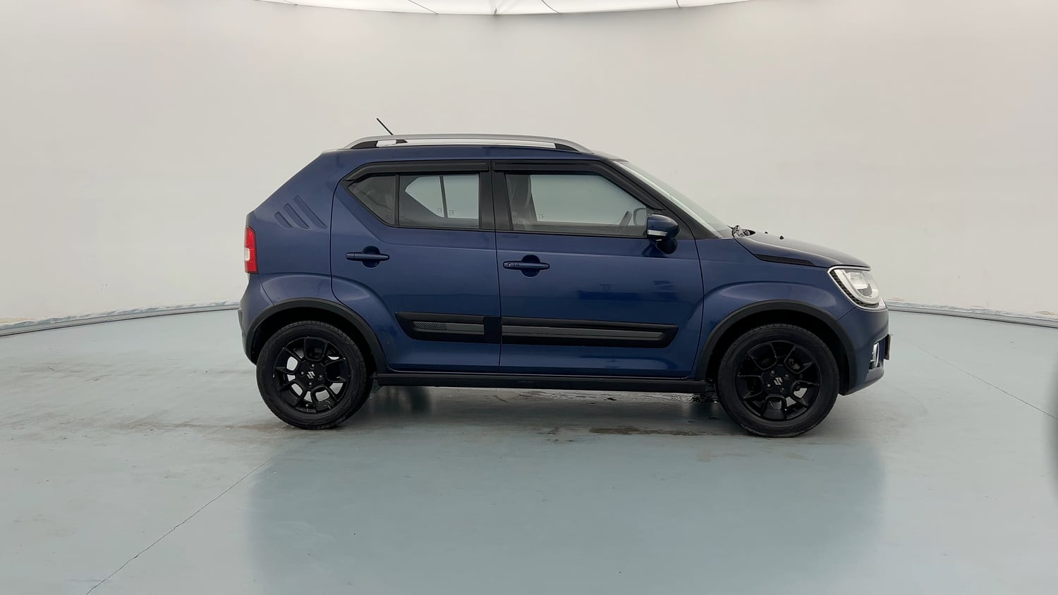 Used 2019 Maruti Suzuki Ignis Alpha 1.2 MT Petrol Manual exterior RIGHT SIDE VIEW