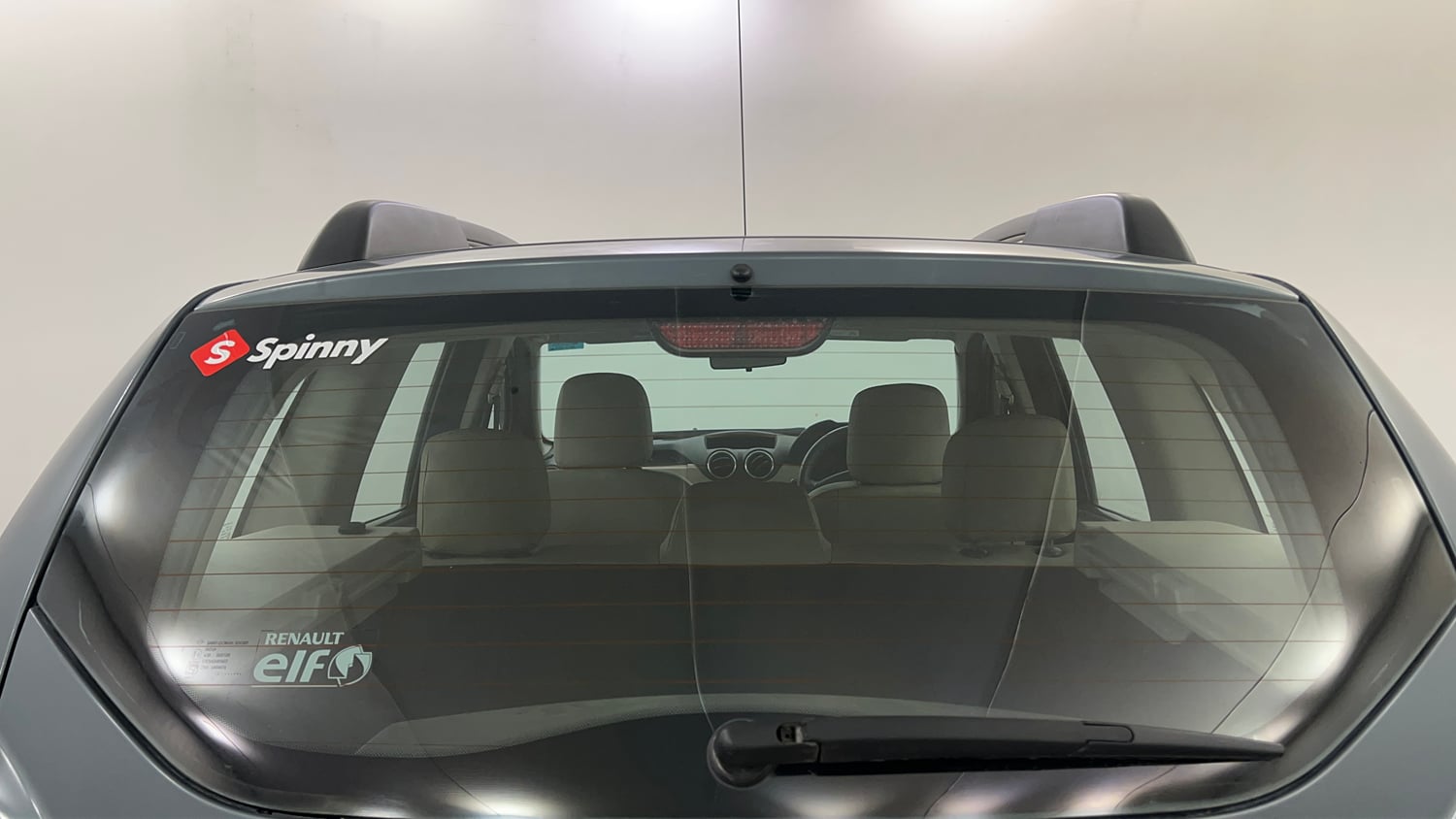 Used 2013 Renault Duster RxL Petrol Petrol Manual exterior BACK WINDSHIELD VIEW