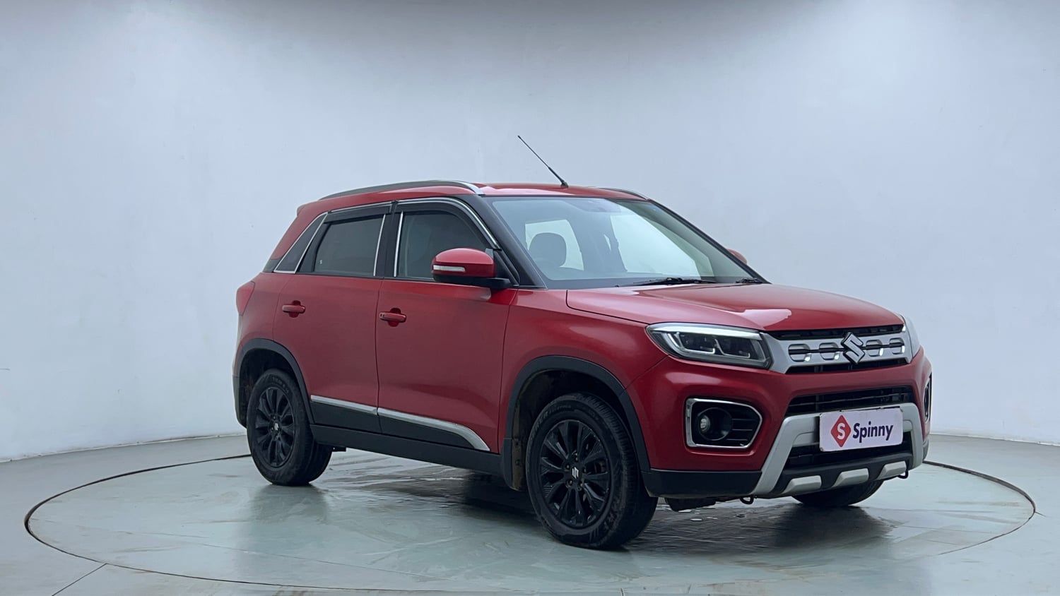 Used 2021 Maruti Suzuki Vitara Brezza ZXi AT SHVS Petrol Automatic exterior RIGHT FRONT CORNER VIEW