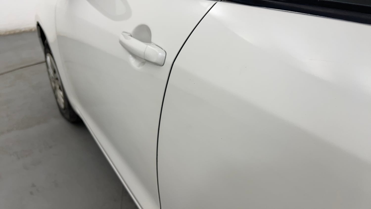 Used 2014 Maruti Suzuki Swift VXi Petrol Manual dents MINOR SCRATCH